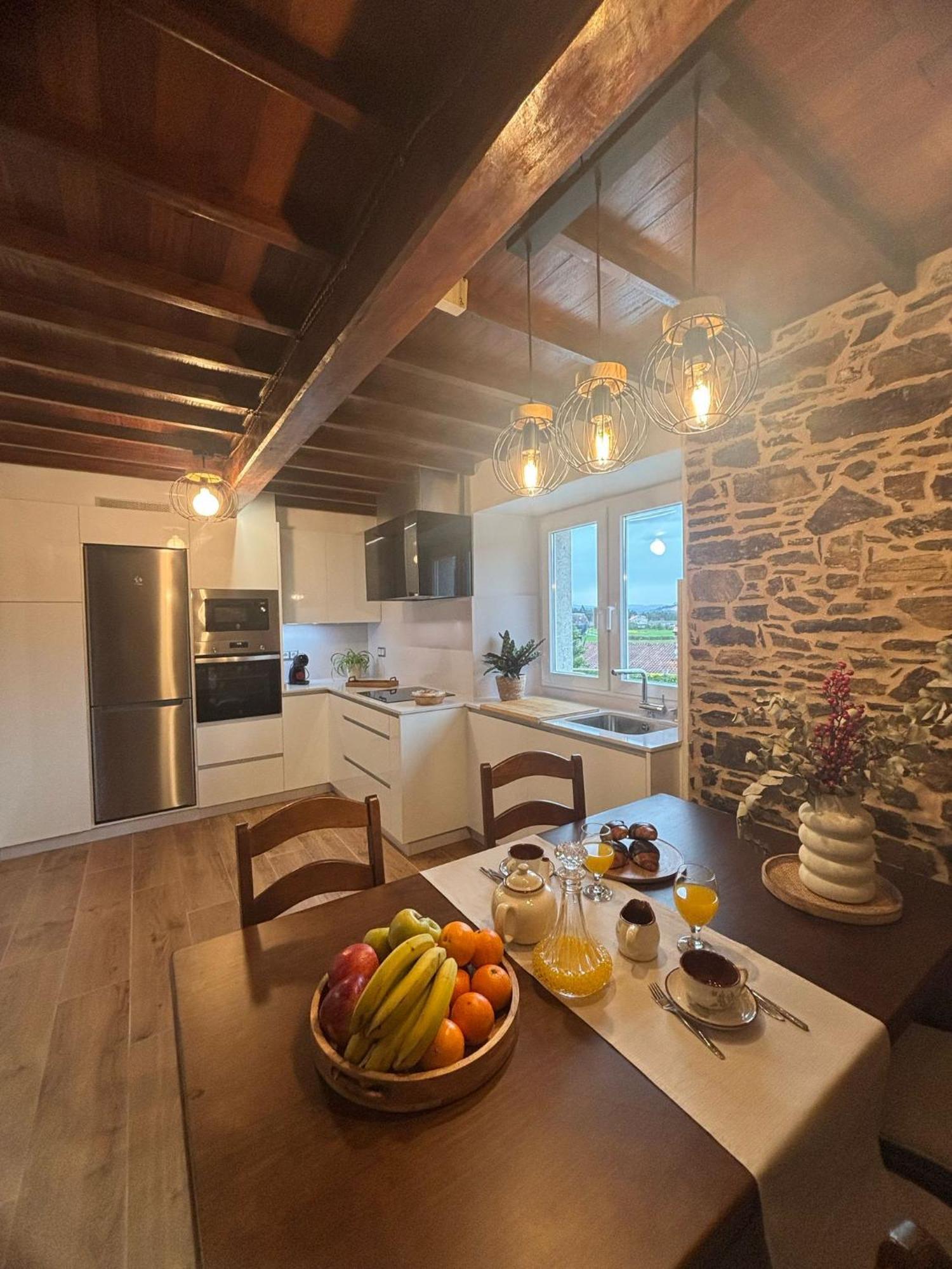 Casa Tarrio Con Piscina - Santiago De Compostela Villa Boqueixon Ngoại thất bức ảnh